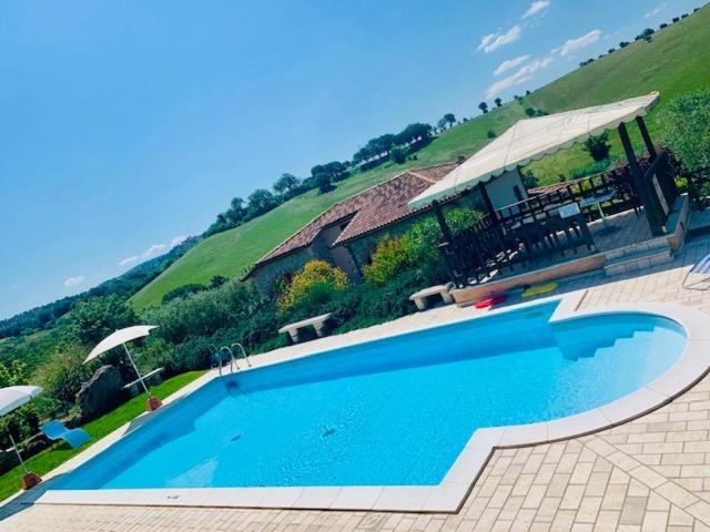 מונטמראנו 8380 Agriturismo L'Oleandro מראה חיצוני תמונה