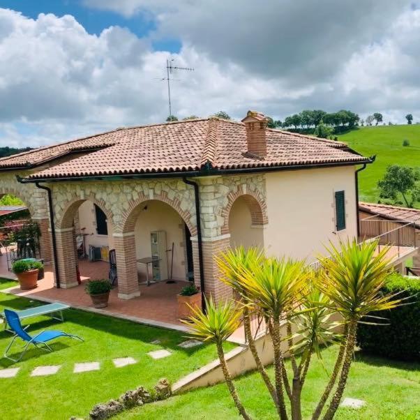מונטמראנו 8380 Agriturismo L'Oleandro מראה חיצוני תמונה
