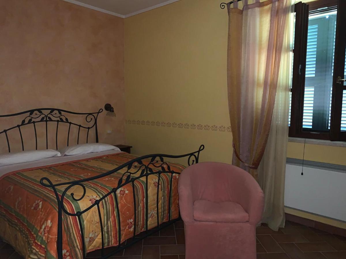 מונטמראנו 8380 Agriturismo L'Oleandro מראה חיצוני תמונה