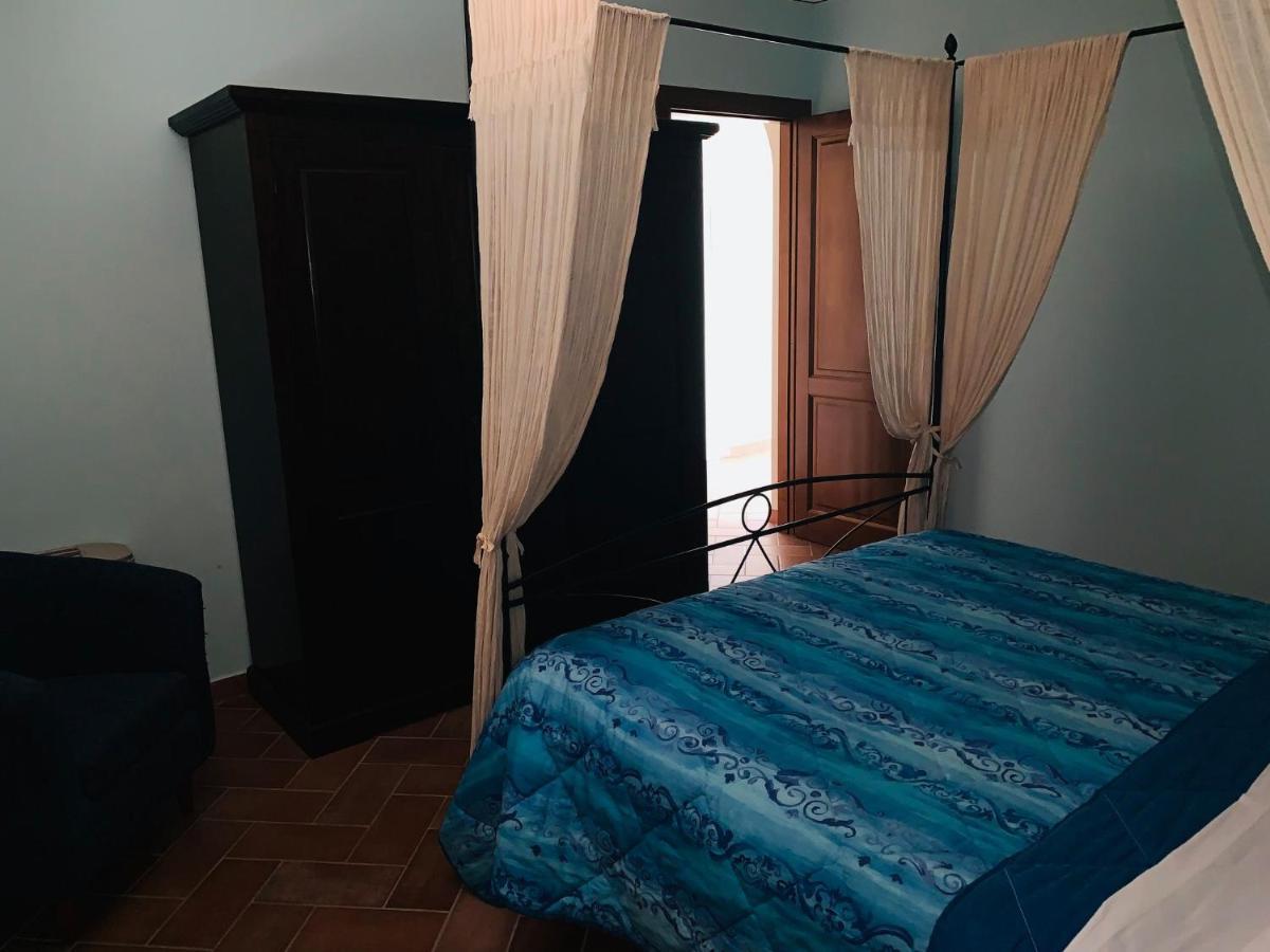 מונטמראנו 8380 Agriturismo L'Oleandro מראה חיצוני תמונה