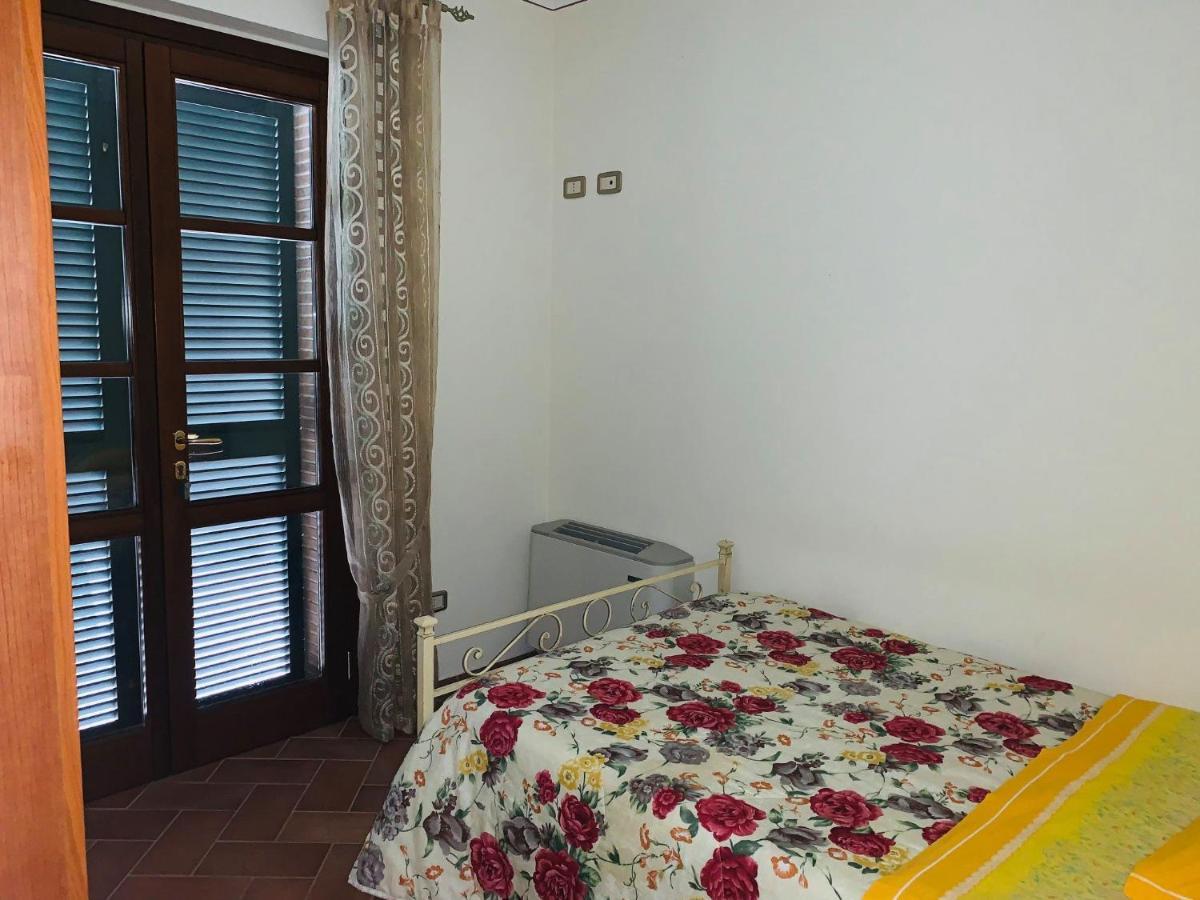 מונטמראנו 8380 Agriturismo L'Oleandro מראה חיצוני תמונה