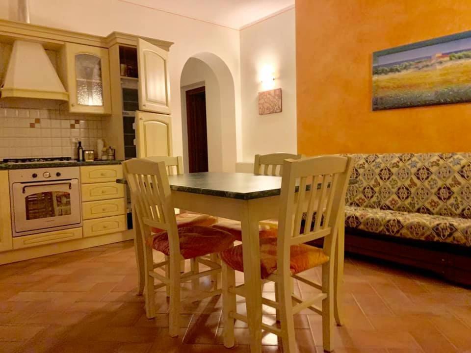מונטמראנו 8380 Agriturismo L'Oleandro מראה חיצוני תמונה