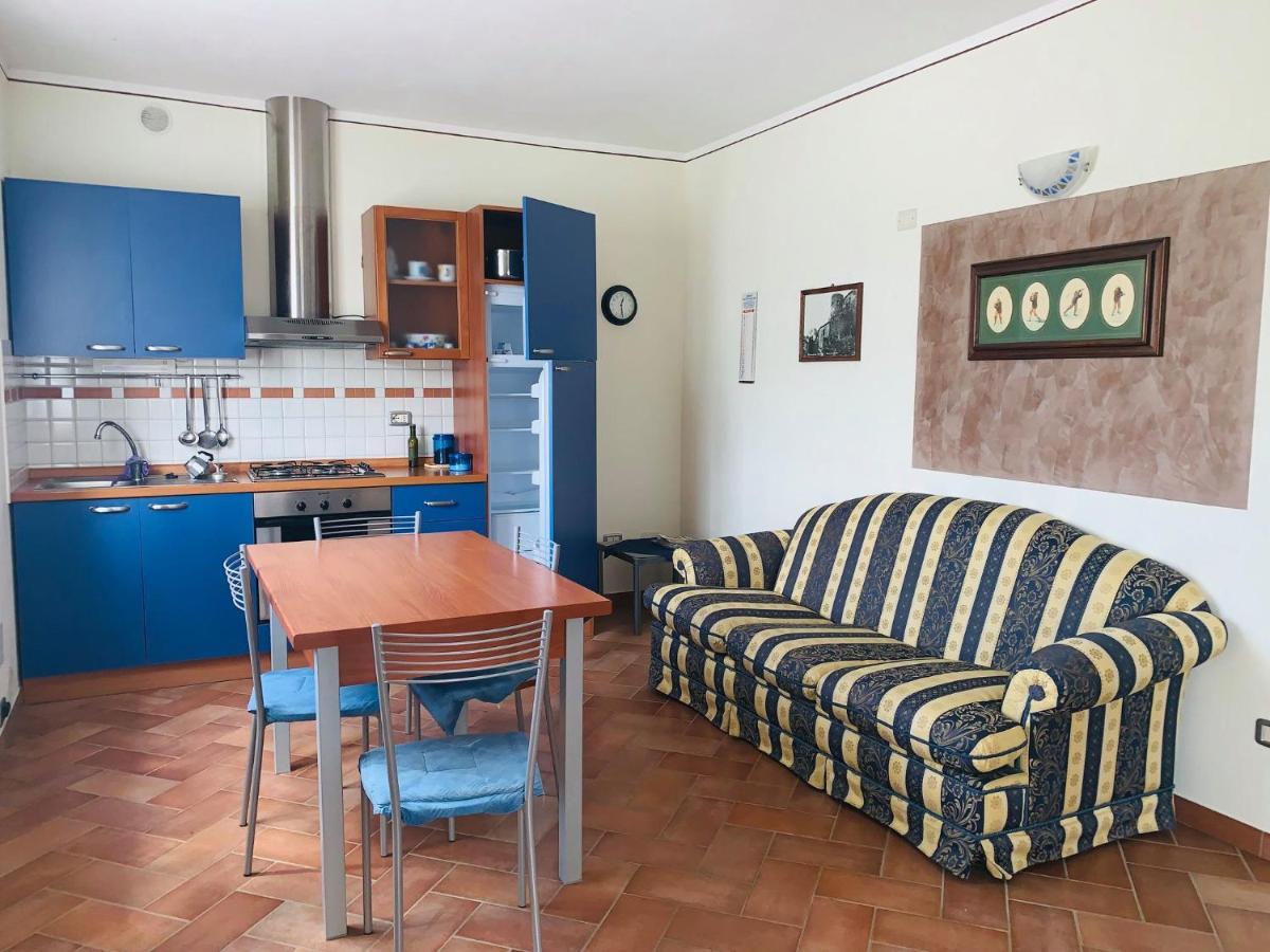מונטמראנו 8380 Agriturismo L'Oleandro מראה חיצוני תמונה